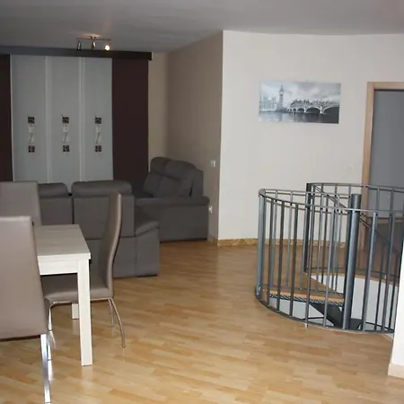 Paseo Maritimo Apartment *