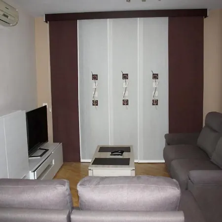Paseo Maritimo Apartment